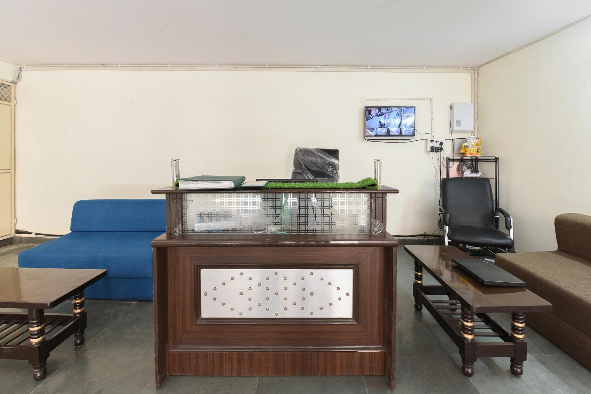 Hotel O Club Residency Nuova Delhi Esterno foto